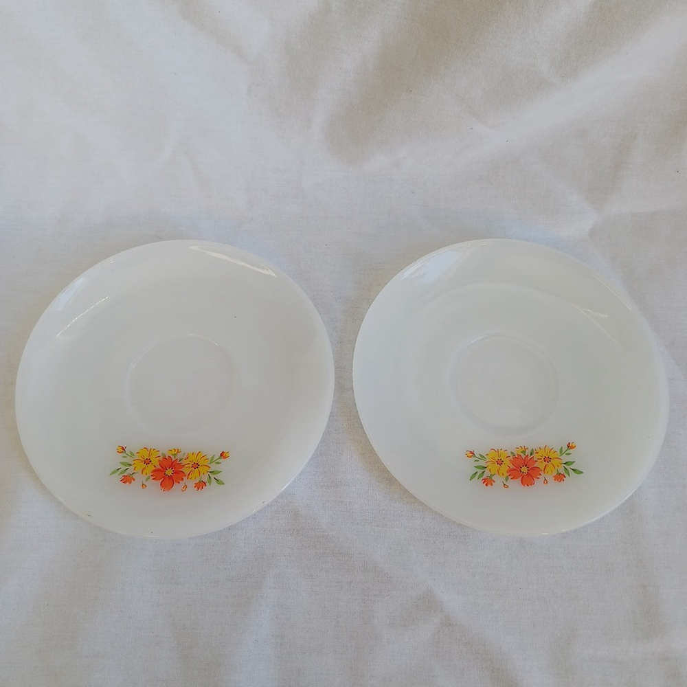 Vintage Anchor Hocking Fire King Flower Coffee Cup Saucers Set of 2